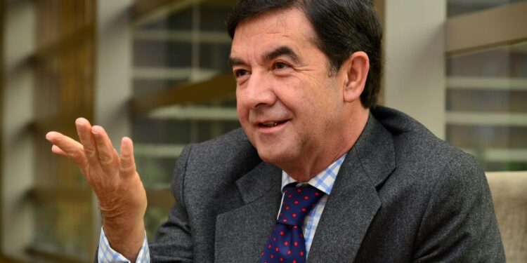 EL GRUPO GERMÁN MORALES INSTA A IMPULSAR LA COMPETITIVIDAD Y EL TURISMO EN COLOMBIA