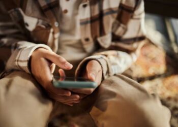 Esto es lo que el acuerdo de US$ 18.000 millones de Meta significa para los niños y para las finanzas de la empresa