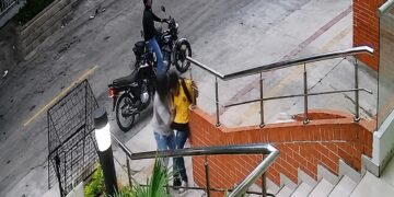 Forcejeó y pudo escapar del asaltador: joven fue abordado por atracadores en el barrio El Prado, Barranquilla