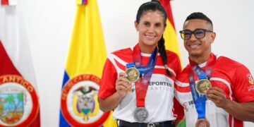 Gobernación del Atlántico entregó estímulos a medallistas en Juegos Centroamericanos y del Caribe