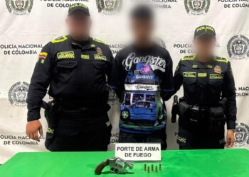 Policía reporta captura de hombre con arma de fuego y cinco cartuchos en el norte de Barranquilla