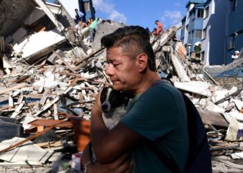 Rescates y recuperación tras el terremoto de magnitud 7,4 en Colombia, en vivo: número de muertos, videos y más