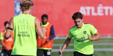 Simeone ve a Julián Álvarez en el Atlético de Madrid: "El dueño fue tajante"