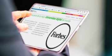 TECH Global University, "la mejor universidad online del mundo", según Forbes