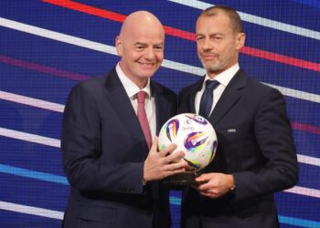 Uefa advirtió a la FIFA que está considerando emprender acciones legales