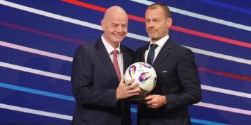 Uefa advirtió a la FIFA que está considerando emprender acciones legales