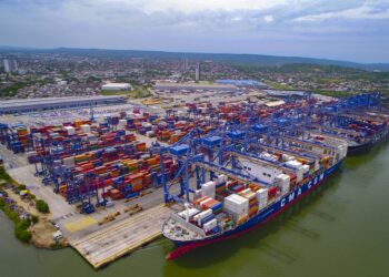 Zona portuaria de Barranquilla rompe récord: 107 embarcaciones arribaron durante agosto